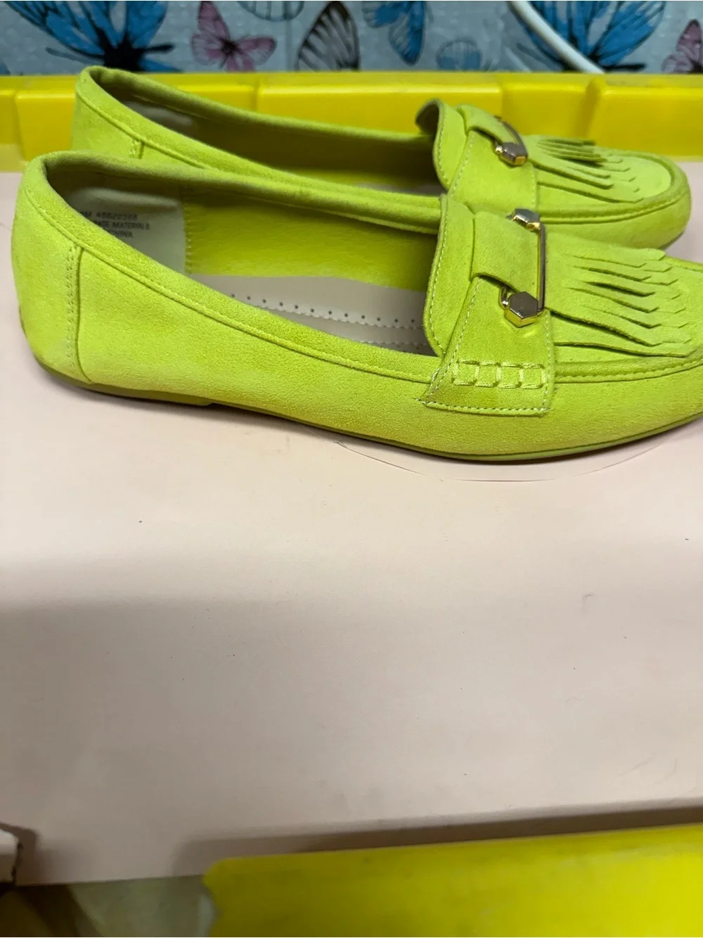 Women's Lime Green Fringe Loafers with Gold Accent - Picture 3 of 6
